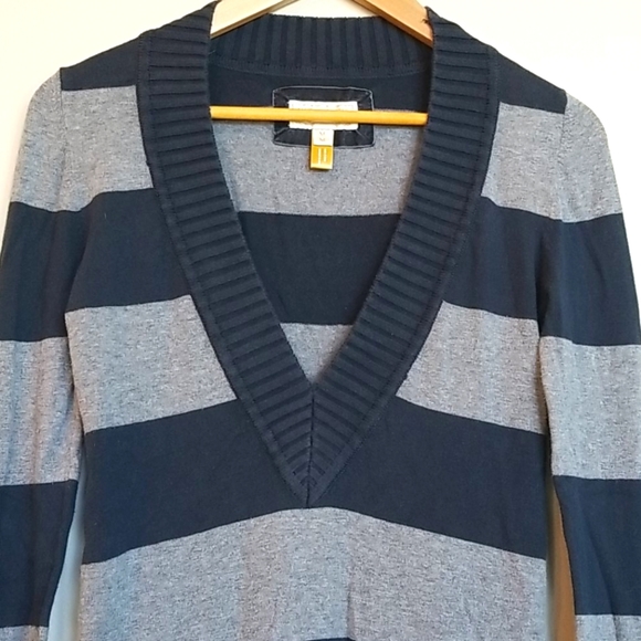 American Eagle V-neck Sweater, Womens, Cotton, Navy & Gray Stripes, Medium - Picture 2 of 3